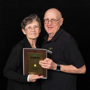 Bruce & Sue Thompson C No Pet Fence Company Picture